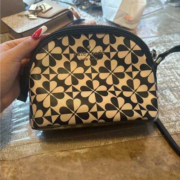 Kate spade shoulder bag - Picture 1 of 3